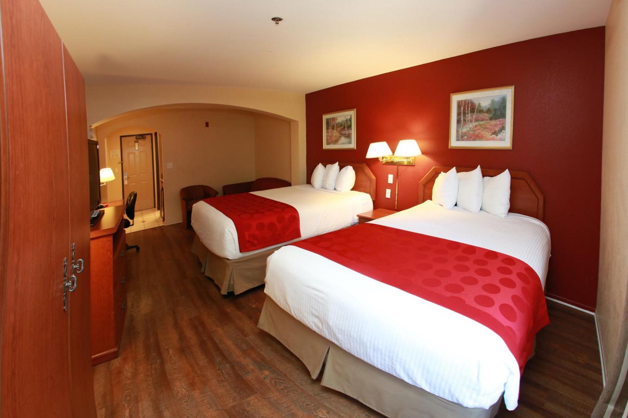 Ramada By Wyndham Fresno Northwest Hotel Exterior foto